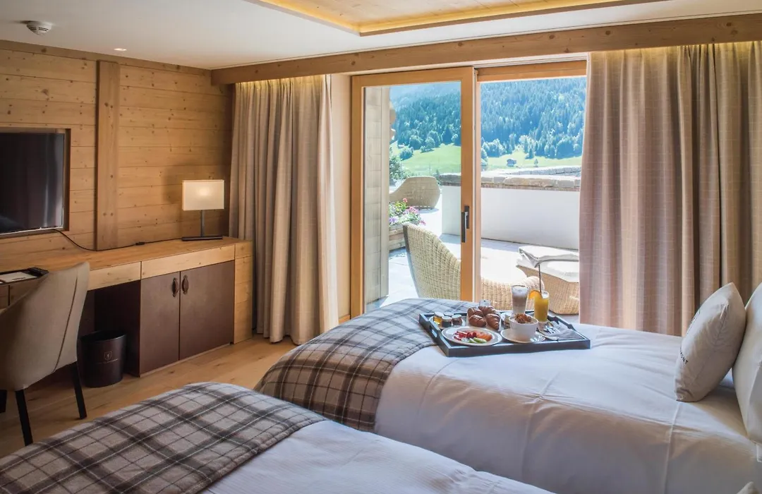 Hotel De Rougemont & Spa-1