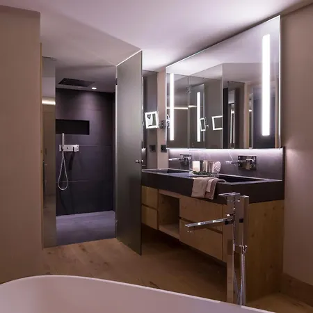 Hotel De Rougemont & Spa-2